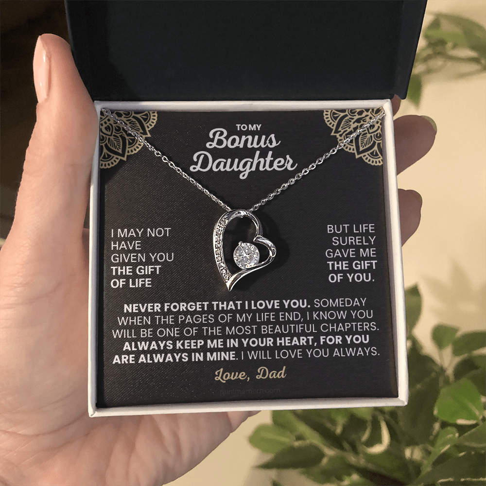 For Bonus Daughter: Pendant Necklace with Message Card — "Always keep me in your hear" • Forever in My Heart